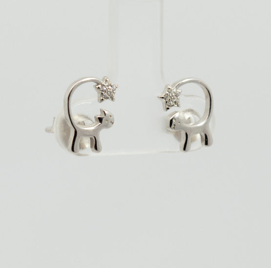 Pearl earrings, flower-shaped, adorned with white zircons