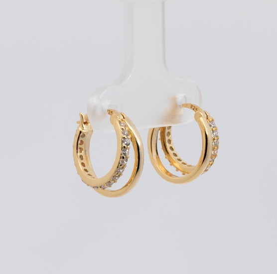 Pearl earrings, flower-shaped, adorned with white zircons