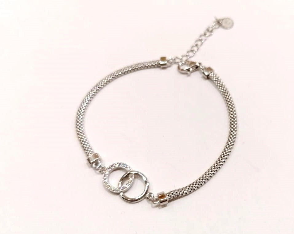 Bracelet with wedding ring figures in sterling silver and Swarovski