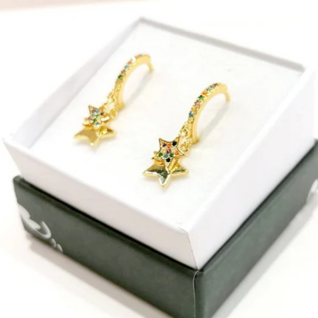 Pendientes estrella Swarovski: Elegancia y Brillo para Cada Ocasión