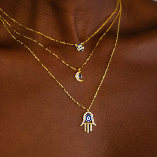 Mano de Fátima: Significado y joyería contemporánea en oro y plata