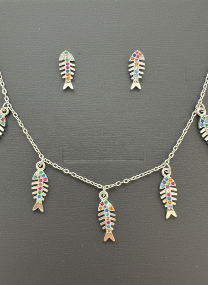 Pulsera Pescados con Raspas en plata con circonitas de colores