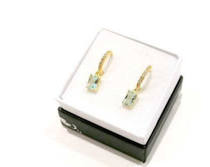 Pendientes de aro  en Plata de Ley chapados en Oro de 18k con Swarovski y topacios naturales.